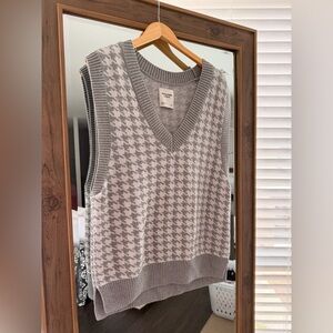 Abercrombie & fitch Houndstooth Sweater Vest